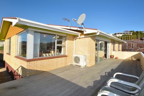 Photo of property in 27 Bayne Terrace, Macandrew Bay, Dunedin, 9014