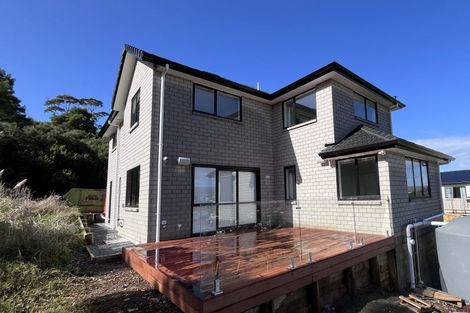 Photo of property in 15b Tiriwa Drive, Massey, Auckland, 0614