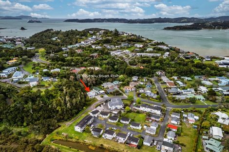 Photo of property in 15 Tohitapu Road, Paihia, 0200