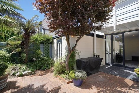 Photo of property in 76a Memorial Avenue, Ilam, Christchurch, 8053