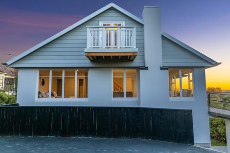 Photo of property in 148 Dyers Pass Road, Cashmere, Christchurch, 8022