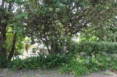 Photo of property in 11 Ariki Road, Hataitai, Wellington, 6021