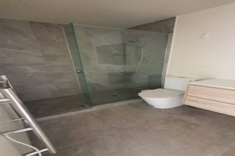 Photo of property in 21/69 Target Road, Totara Vale, Auckland, 0629