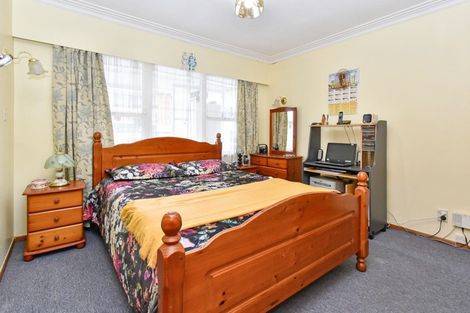 Photo of property in 2/24 Miles Avenue, Papatoetoe, Auckland, 2025