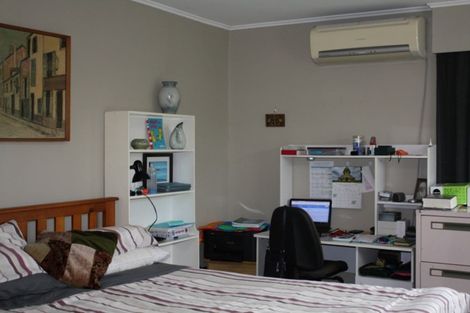 Photo of property in 35 Scott Road, Papakura, 2110