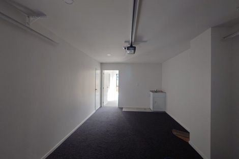 Photo of property in 6/113 Te Atatu Road, Te Atatu South, Auckland, 0610