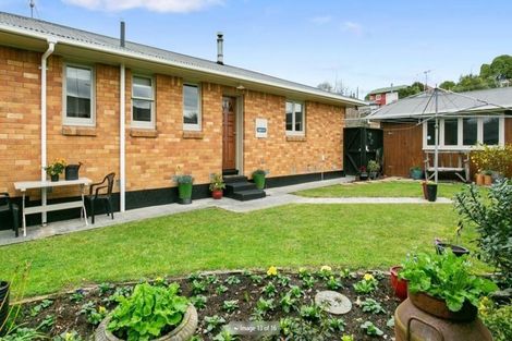 Photo of property in 16 Little Street, Tirau, 3410