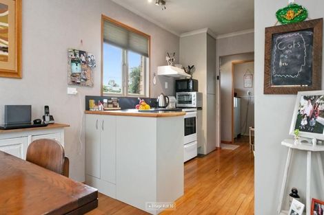 Photo of property in 16 Little Street, Tirau, 3410