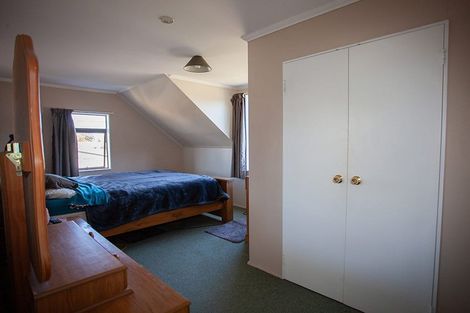 Photo of property in 8 Hamua Place, Waitara, 4320