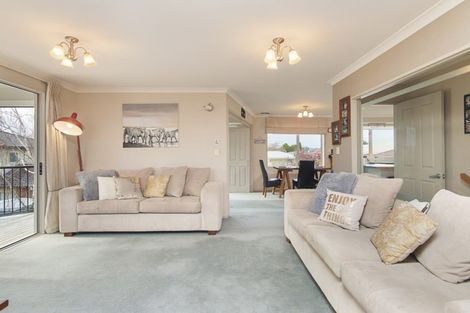 Photo of property in 17a Helvetia Road, Pukekohe, 2120