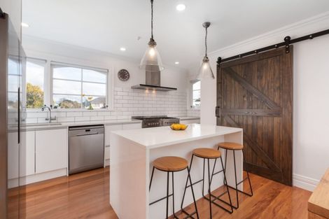 Photo of property in 11 Fifth Avenue, Avenues, Whangarei, 0110