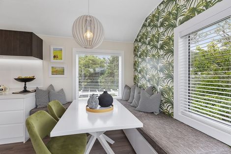 Photo of property in 22 Donald Crescent, Karori, Wellington, 6012