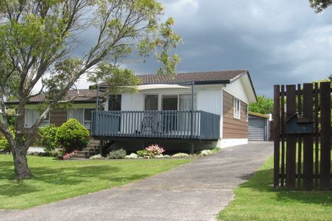 Photo of property in 4 Lismore Place, Papatoetoe, Auckland, 2025