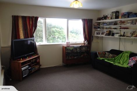 Photo of property in 1/10 Whaui Street, Vogeltown, Wellington, 6021