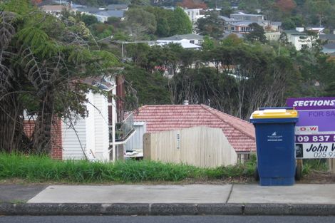 Photo of property in 245 Titirangi Road, Titirangi, Auckland, 0604