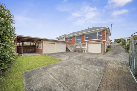 Photo of property in 10 Greenhill Crescent, Pakuranga, Auckland, 2010