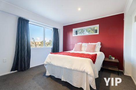 Photo of property in 18 Mandeville Crescent, Grenada Village, Wellington, 6037