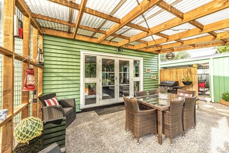 Photo of property in 21 Stewart Street, Aramoho, Whanganui, 4500