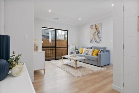 Photo of property in 53 Ksenia Drive, Flat Bush, Auckland, 2019