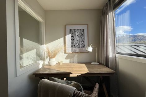 Photo of property in 29a Rannoch Drive, Jacks Point, Queenstown, 9371