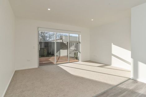 Photo of property in 8/51 Hills Road, Edgeware, Christchurch, 8013