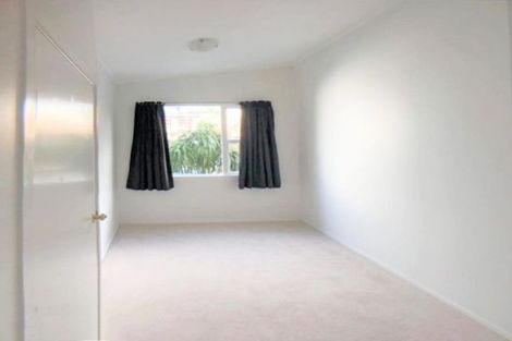 Photo of property in 52 Tiverton Road, Avondale, Auckland, 0600