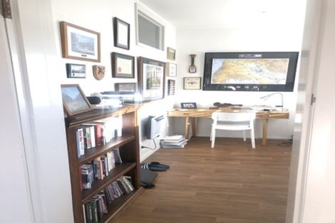 Photo of property in 379 Muritai Road, Eastbourne, Lower Hutt, 5013