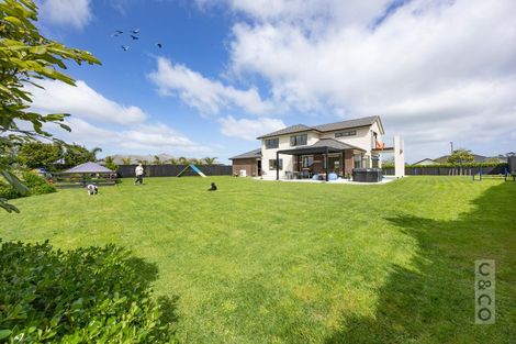 Photo of property in 30 Robert Might Road, Huapai, Kumeu, 0810