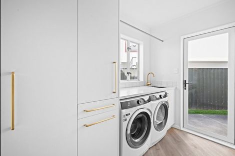 Photo of property in 5 Gardiner Street, Westshore, Napier, 4110