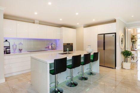 Photo of property in 9 Riverstone Grove, Hokowhitu, Palmerston North, 4410