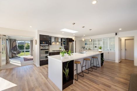 Photo of property in 2 Ormandy Court, Amberley, 7410