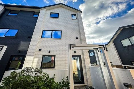 Photo of property in 5/14 Wilsher Crescent, Henderson, Auckland, 0612