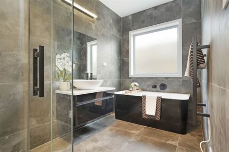 Photo of property in 1 Paiaka Place, Rototuna North, Hamilton, 3210