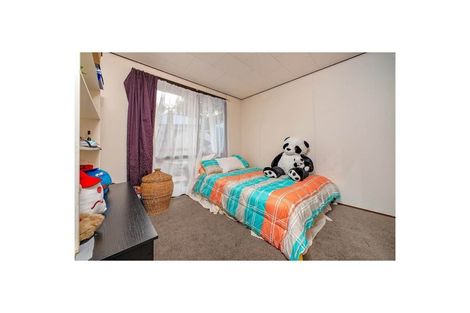 Photo of property in 2/27 Nearco Street, Randwick Park, Auckland, 2105