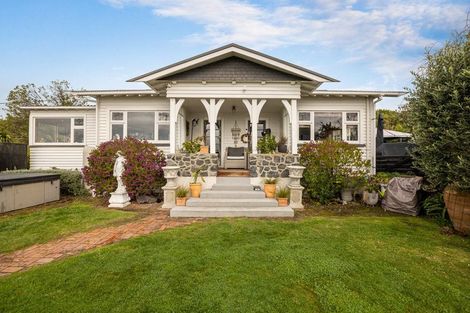 Photo of property in 14 Mccormacks Bay Road, Mount Pleasant, Christchurch, 8081