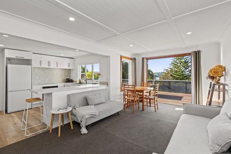 Photo of property in 14 Main Road, Raglan, 3225