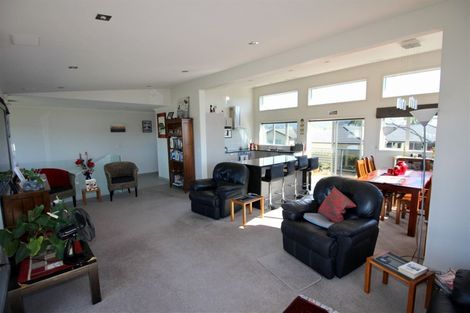 Photo of property in 16 Aquila Drive, Whitianga, 3510