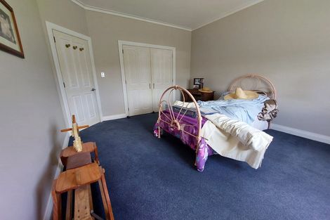 Photo of property in 54 Whakapirau Road, Maungaturoto, 0583