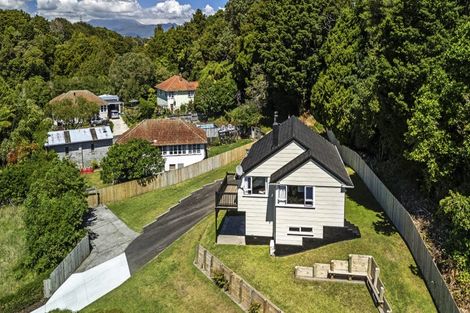 Photo of property in 58a Glenpark Avenue, Frankleigh Park, New Plymouth, 4310