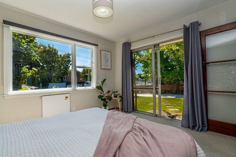 Photo of property in 44 Sevenoaks Drive, Bryndwr, Christchurch, 8053