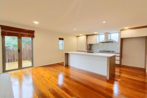 Photo of property in 123a Nile Road, Milford, Auckland, 0620