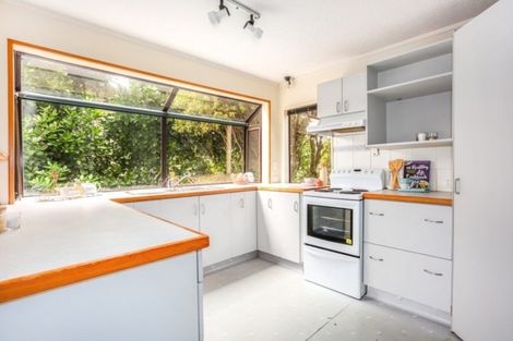 Photo of property in 3 Puketai Place, Pukerua Bay, 5026