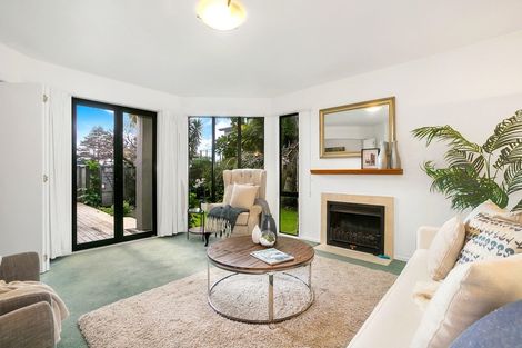 Photo of property in 22a Walker Road, Point Chevalier, Auckland, 1022