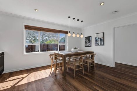 Photo of property in 15 Wallath Road, Westown, New Plymouth, 4310