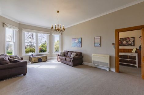 Photo of property in 5 Saint Marys Road, Waipukurau, 4200