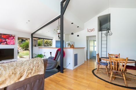 Photo of property in 283b Settlement Road, Kaiwaka, 0573