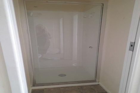 Photo of property in 4 Thomson Grove, Stokes Valley, Lower Hutt, 5019