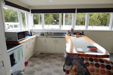 Photo of property in 1279 Lake Kaniere Road, Lake Kaniere, Kokatahi, 7881