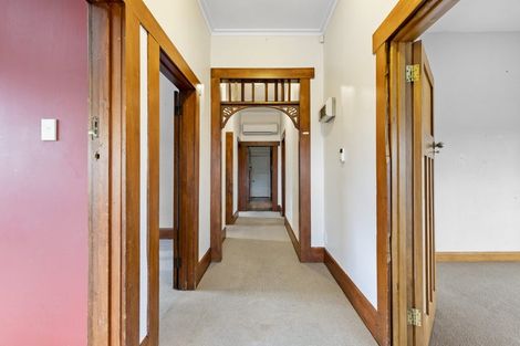 Photo of property in 19 Ward Street, Palmerston North, 4414