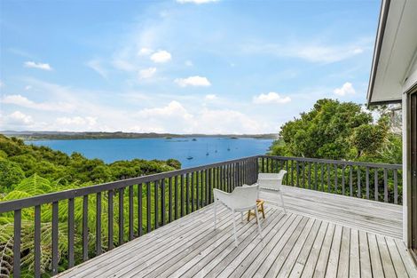 Photo of property in 88 Doves Bay Road, Kerikeri, 0294